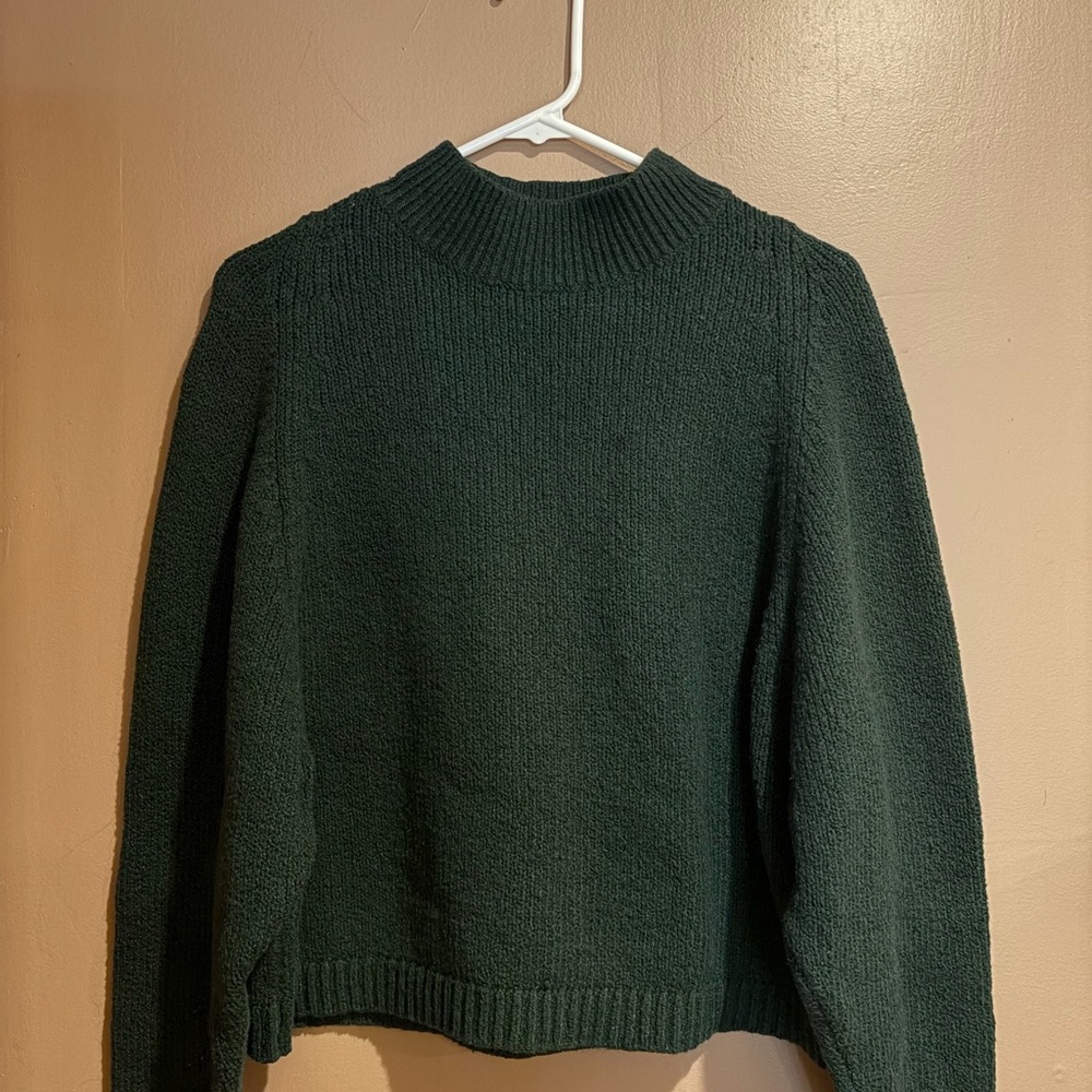 Old Navy Dark Green Turtleneck Sweater